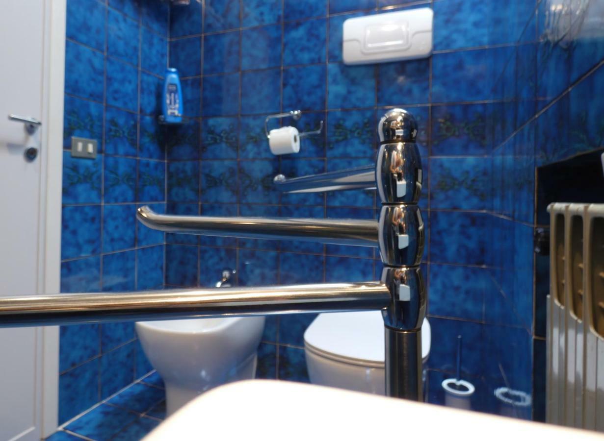 Penthouse Sirmione Close The Lake Екстер'єр фото