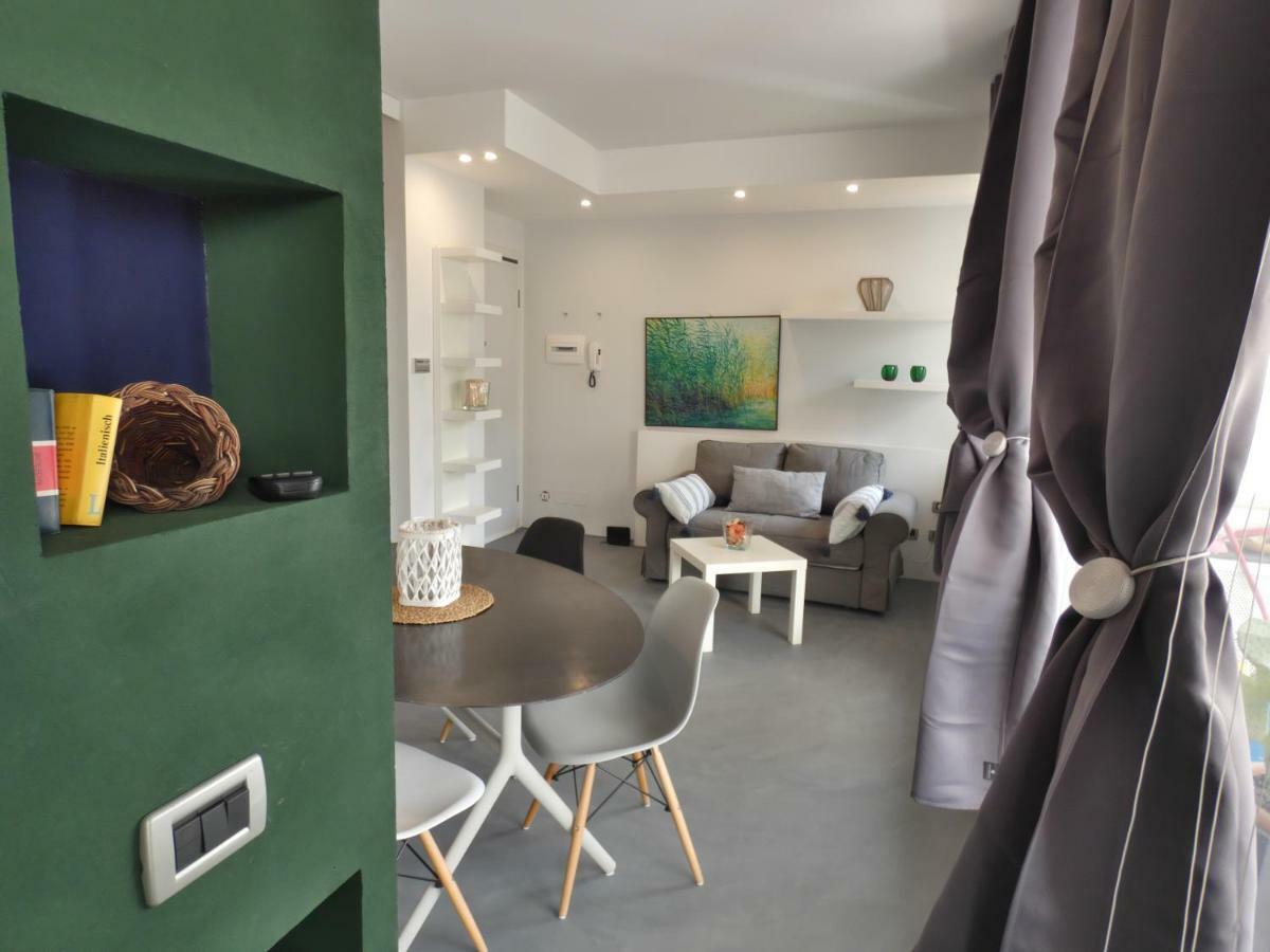 Penthouse Sirmione Close The Lake Екстер'єр фото