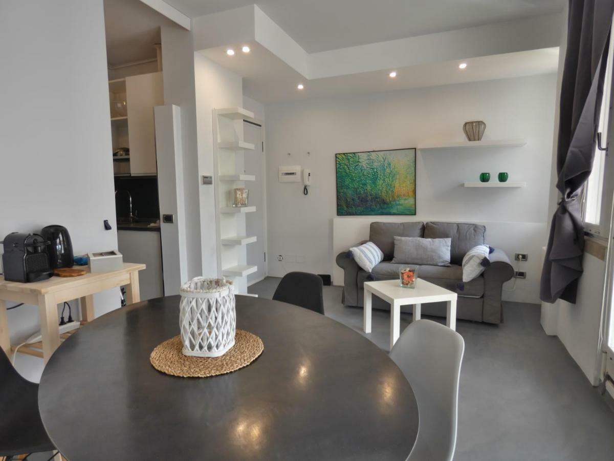 Penthouse Sirmione Close The Lake Екстер'єр фото