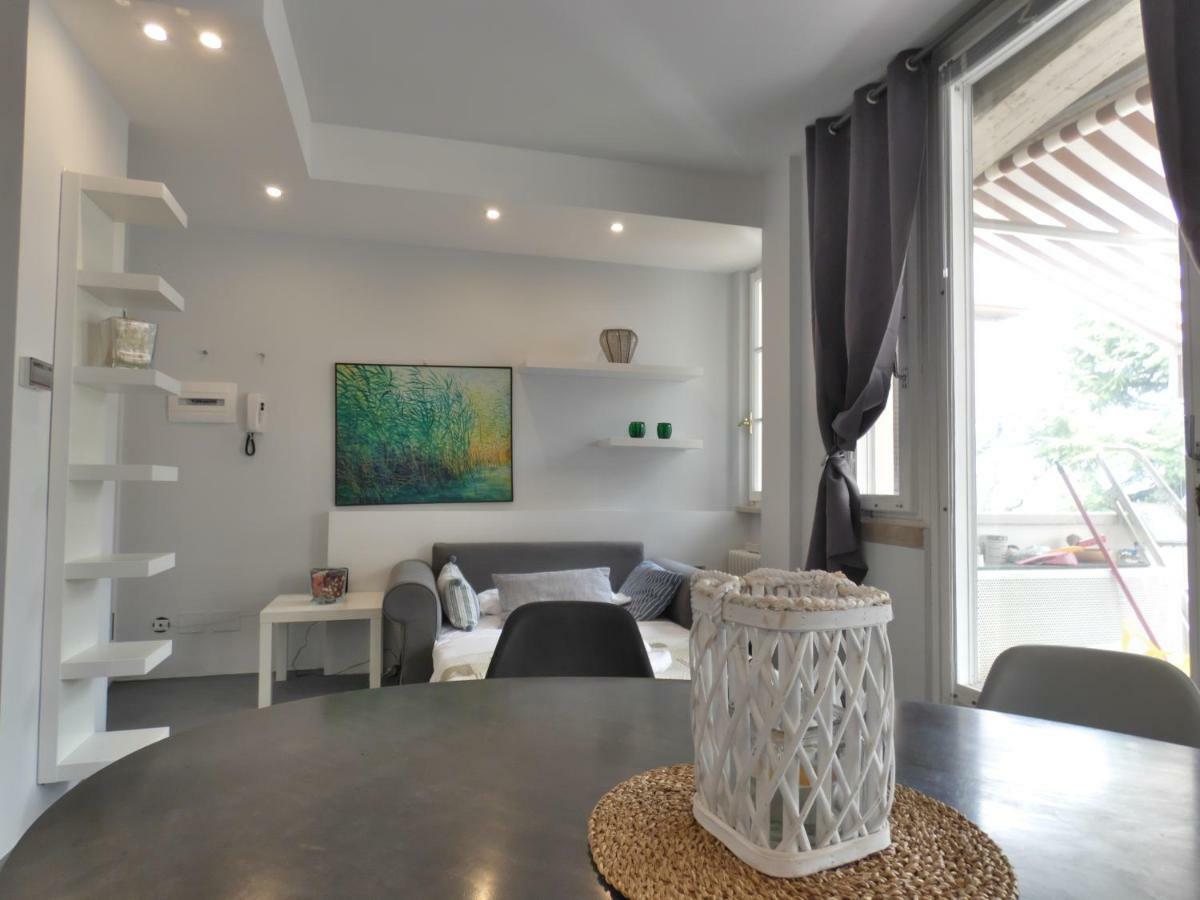 Penthouse Sirmione Close The Lake Екстер'єр фото
